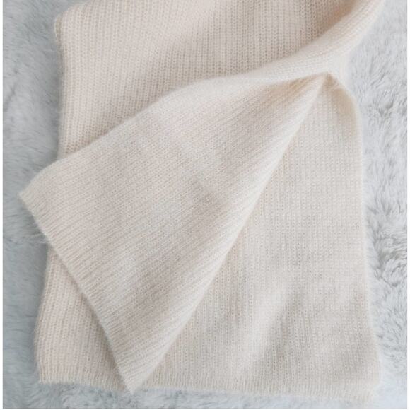 Callahan Revolve Genny Fuzzy Eyelash Knit Midi Skirt Cream White XS Cozy - Picture 8 of 16